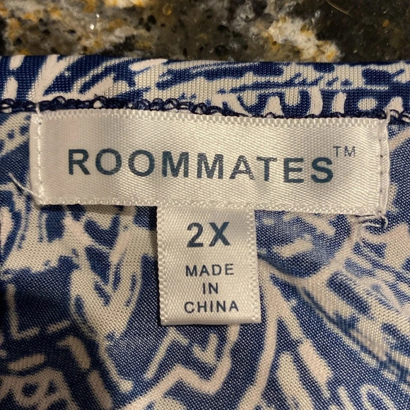 Womens Roommates casual 1/2 sleeve stretch plus size top 2X - Picture 3 of 4